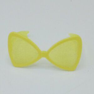L.O.L. Surprise! OMG Doll Neonlicious Neon Doll Yellow Sparkle Glasses